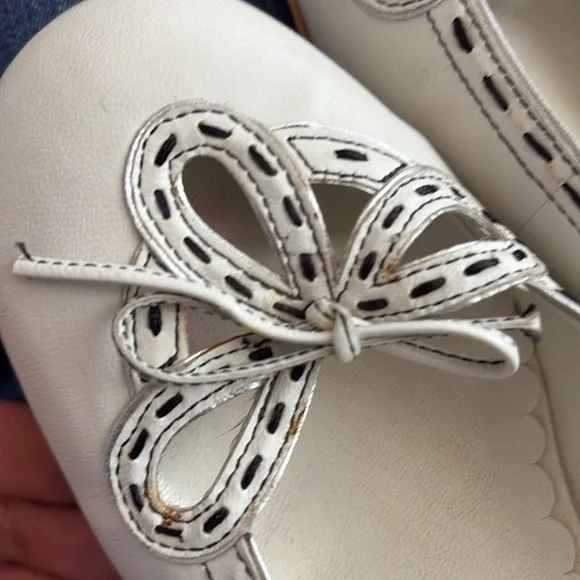 Vintage leather Franco Sarto Women's White Bow kitten Heels - Picture 11 of 11